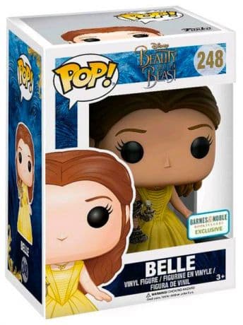Belle avec Chandelier