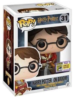 Harry Potter sur son Balai